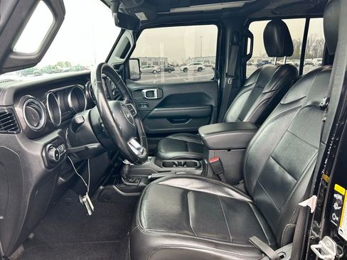 Used 2021 Jeep Wrangler Unlimited Sahara image 14