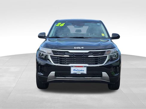 Used 2026 Kia Seltos LX AWD/4WD image 2