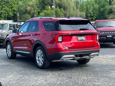 New 2026 Ford Explorer Platinum RWD image 3