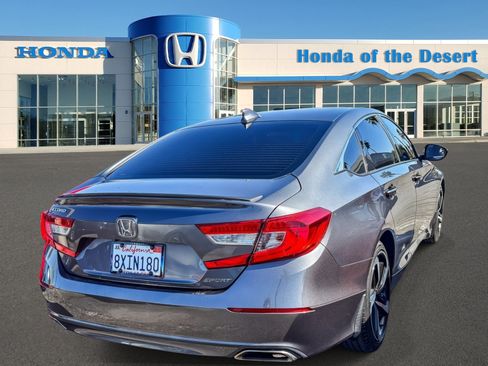 Used 2018 Honda Accord Sport image 7