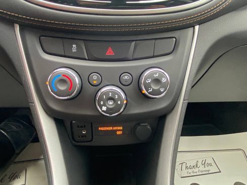 Used 2020 Chevrolet Trax LS w/ Tint and Cruise Package FWD image 30