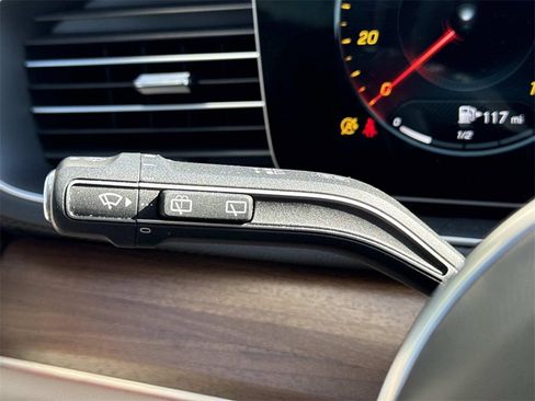 Used 2022 Mercedes-Benz GLS 450 4MATIC image 29