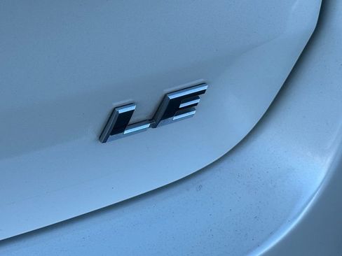 Used 2015 Toyota Highlander LE image 13