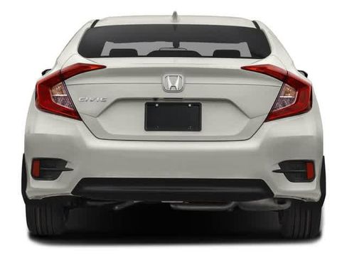 Used 2018 Honda Civic EX image 5