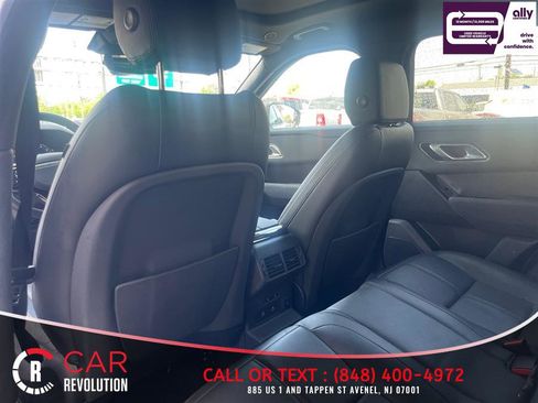 Used 2025 Land Rover Range Rover Velar Dynamic SE AWD/4WD image 34