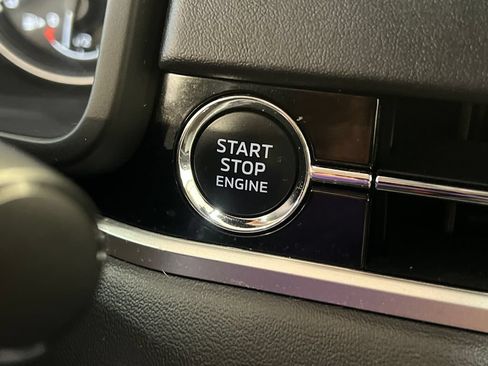 Used 2022 Mitsubishi Outlander ES AWD/4WD image 19