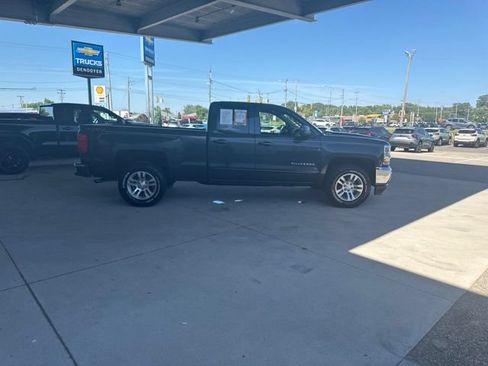 Used 2019 Chevrolet Silverado 1500 LT w/ All Star Edition AWD/4WD image 8