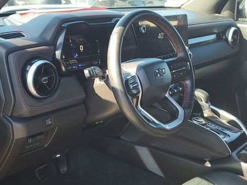 Used 2023 Chevrolet Colorado Z71 w/ Z71 Convenience Package 2 image 10