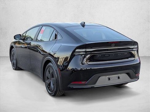 New 2026 Toyota Prius Plug-In Hybrid image 9