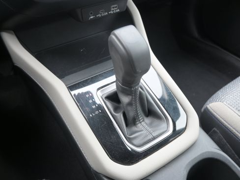 Certified 2025 Subaru Forester Premium AWD/4WD image 25