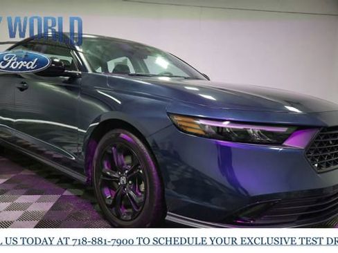 Used 2025 Honda Accord SE image 2