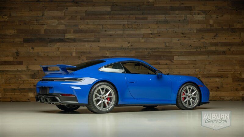 Used 2026 Porsche 911 Carrera GTS RWD image 4
