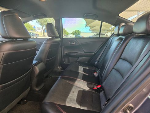 Used 2017 Honda Accord Sport Special Edition image 15