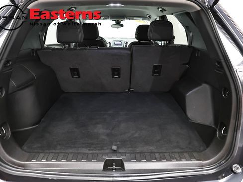 Used 2022 Chevrolet Equinox LS w/ LS Convenience Package image 9