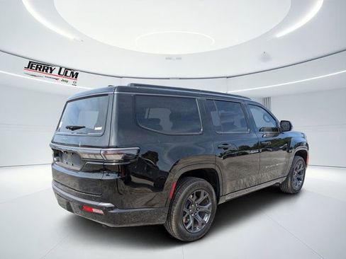 New 2026 Jeep Grand Wagoneer Limited w/ Premium Group II AWD/4WD image 3