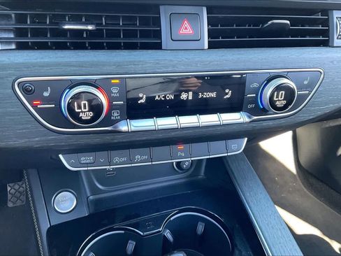 Used 2024 Audi A4 2.0T Premium Plus image 32