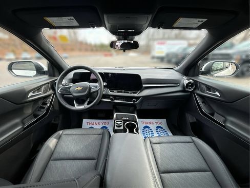 Certified 2026 Chevrolet Equinox LT w/ Convenience Package II AWD/4WD image 25
