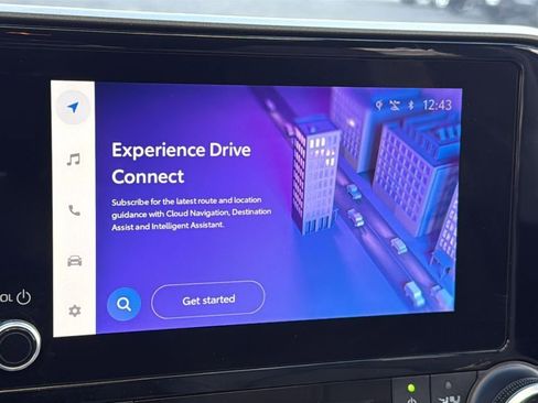 Used 2023 Toyota Highlander XLE image 14