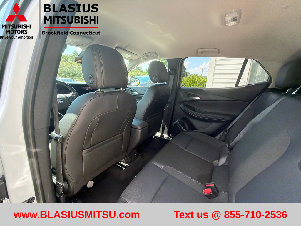 Used 2024 Buick Encore GX Preferred FWD image 34