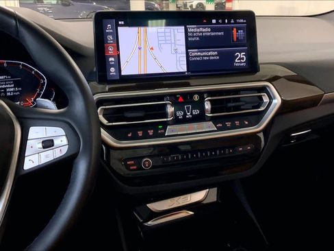 Certified 2023 BMW X3 xDrive30i w/ Premium Package image 7