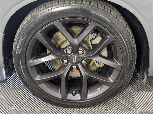 Used 2023 Dodge Challenger R/T w/ Plus Package image 7