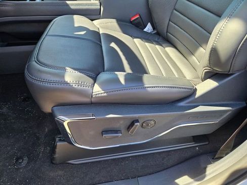 New 2026 Ford F350 Platinum w/ Tremor Off-Road Package image 16