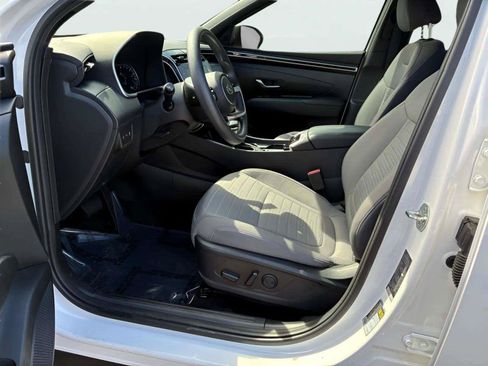 Certified 2024 Hyundai Santa Cruz SEL FWD image 14