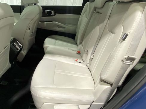 New 2026 Kia Sorento S w/ S Panoramic Sunroof Package image 11