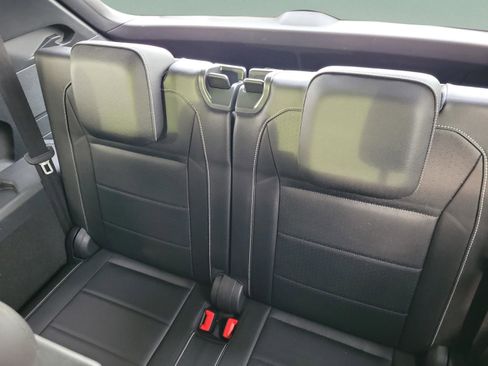 Used 2021 Volkswagen Tiguan SE R-Line image 28