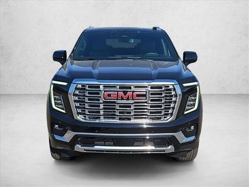 New 2026 GMC Yukon XL Denali w/ Sun & Power Step Package AWD/4WD image 6