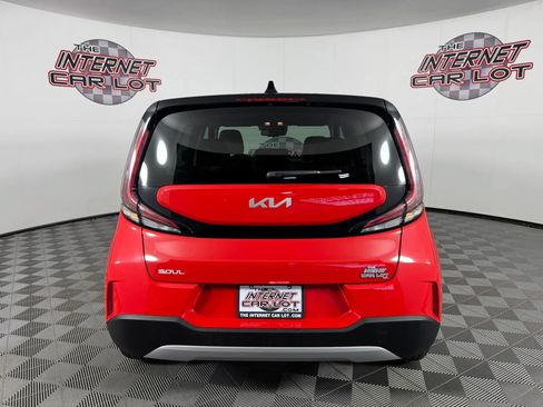 Used 2025 Kia Soul EX FWD image 6