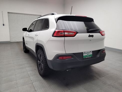 Used 2017 Jeep Cherokee High Altitude image 6