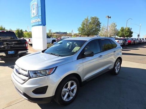 Used 2017 Ford Edge SE FWD image 1
