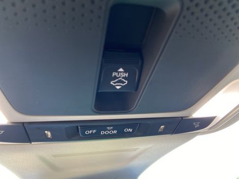 Used 2024 Honda CR-V EX image 44