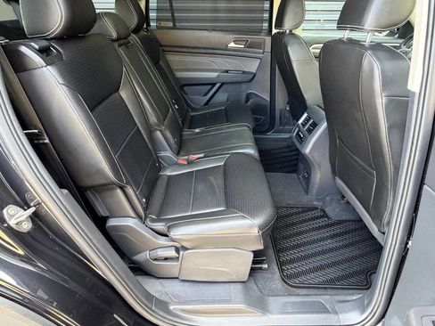 Used 2023 Volkswagen Atlas SEL image 21