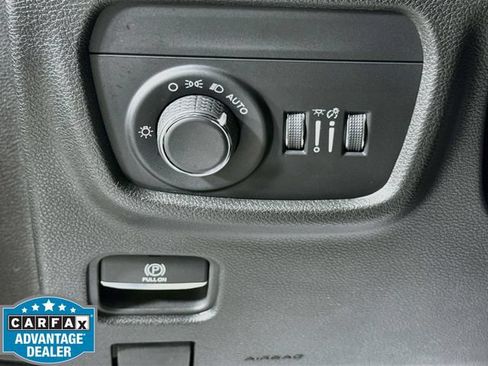 Used 2023 Jeep Grand Cherokee L Laredo AWD/4WD image 10