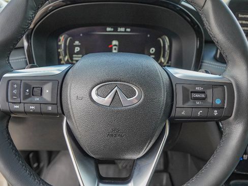 Certified 2023 INFINITI QX60 Luxe w/ Vision Package image 12