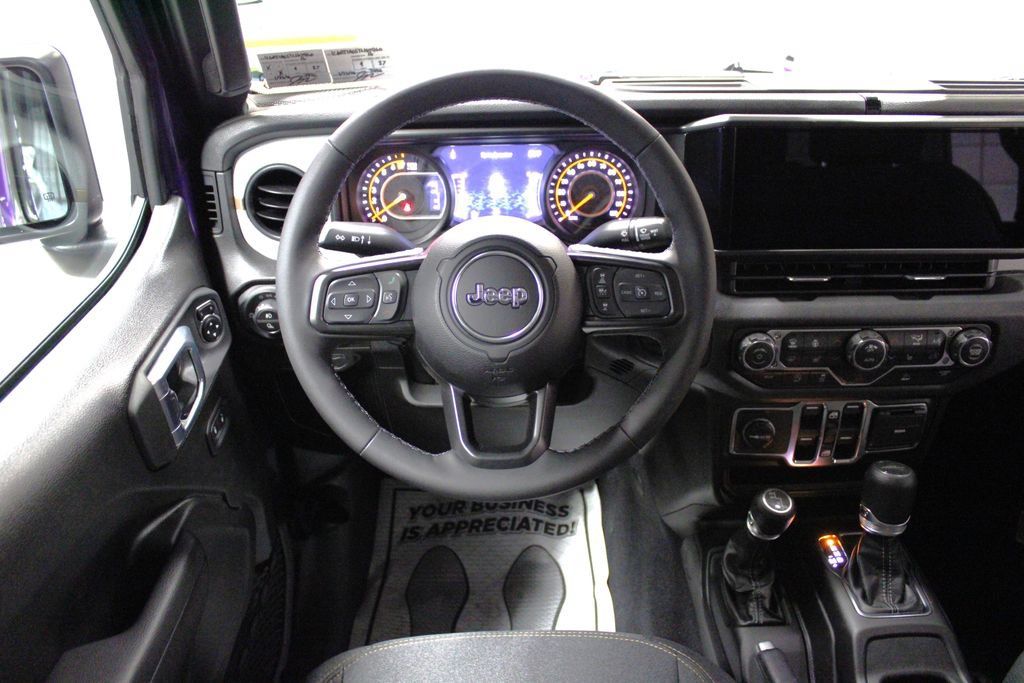 New 2026 Jeep Gladiator Sport AWD/4WD image 12