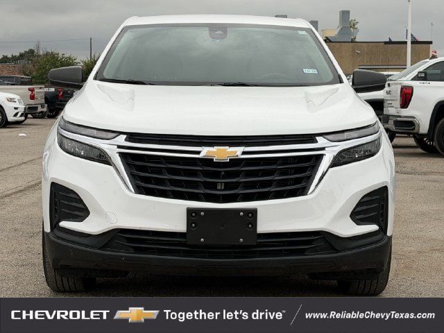 Used 2024 Chevrolet Equinox LS w/ Driver Confidence II Package FWD image 8