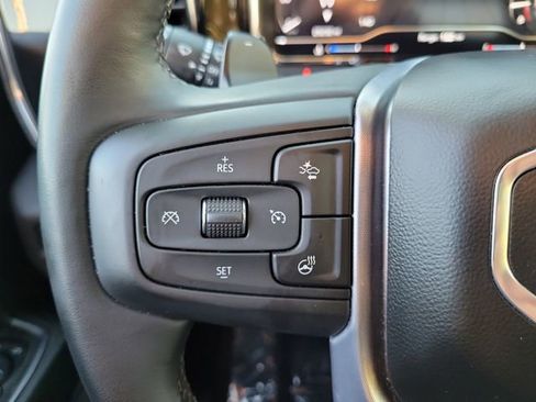 Used 2025 GMC Sierra 1500 SLT w/ SLT Premium Package image 5