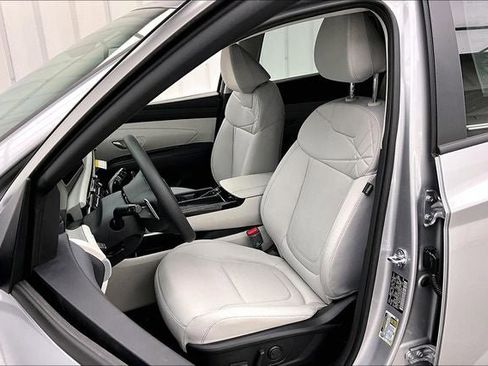 Used 2025 Hyundai Tucson Blue AWD/4WD image 11