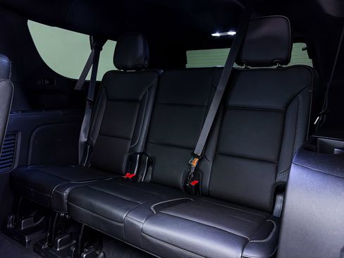 Used 2022 GMC Yukon XL Denali w/ Denali Premium Package AWD/4WD image 38
