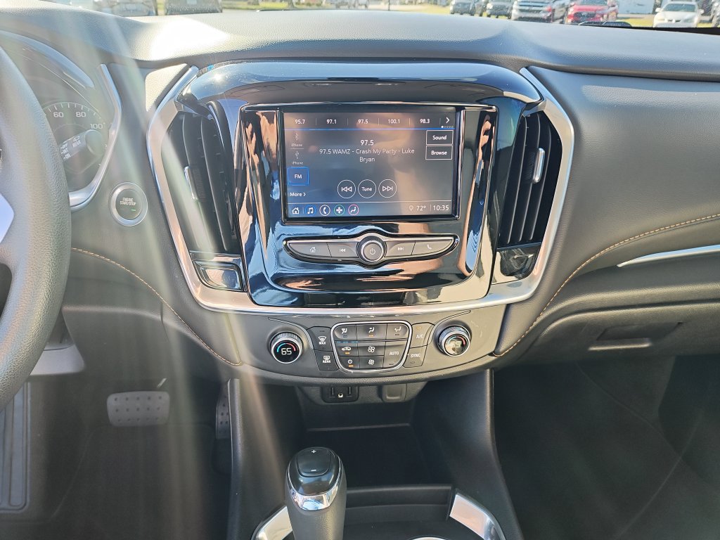 Used 2020 Chevrolet Traverse LS FWD image 21