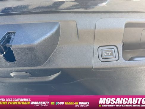 Used 2022 GMC Acadia Denali w/ GMC Pro Grade Package AWD/4WD image 21