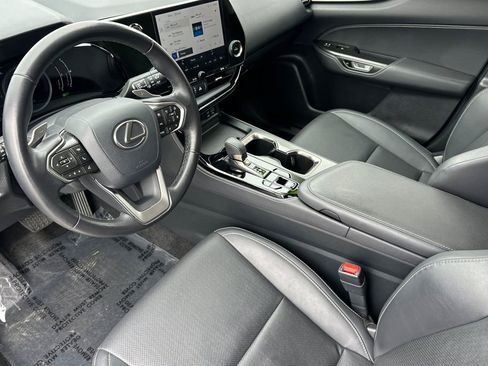 Used 2023 Lexus NX 350h AWD w/ Towing Package (2000 Lbs) image 10