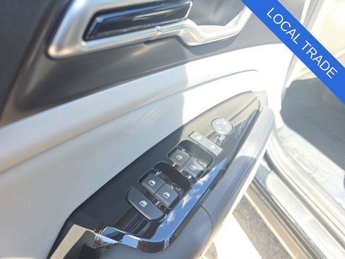 Used 2025 Kia Sportage EX image 10