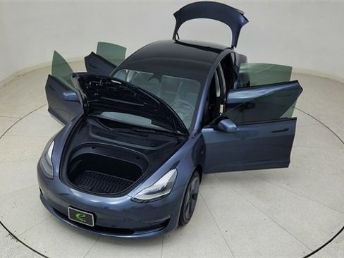 Used 2023 Tesla Model 3 Standard Range image 82