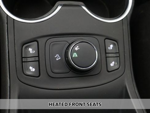 Used 2019 GMC Terrain SLE w/ Driver Convenience Package image 6