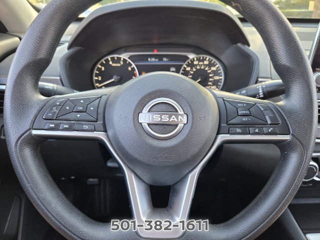 Used 2024 Nissan Altima 2.5 SV FWD image 27