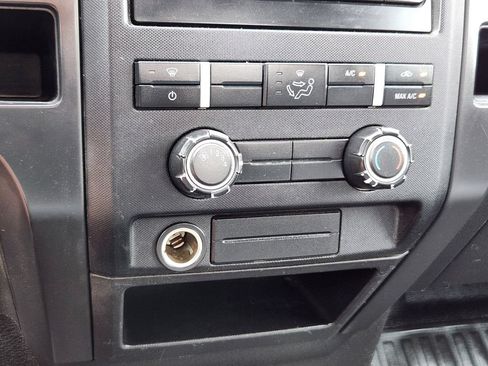 Used 2012 Ford F150 XL w/ XL Decor Group RWD image 21